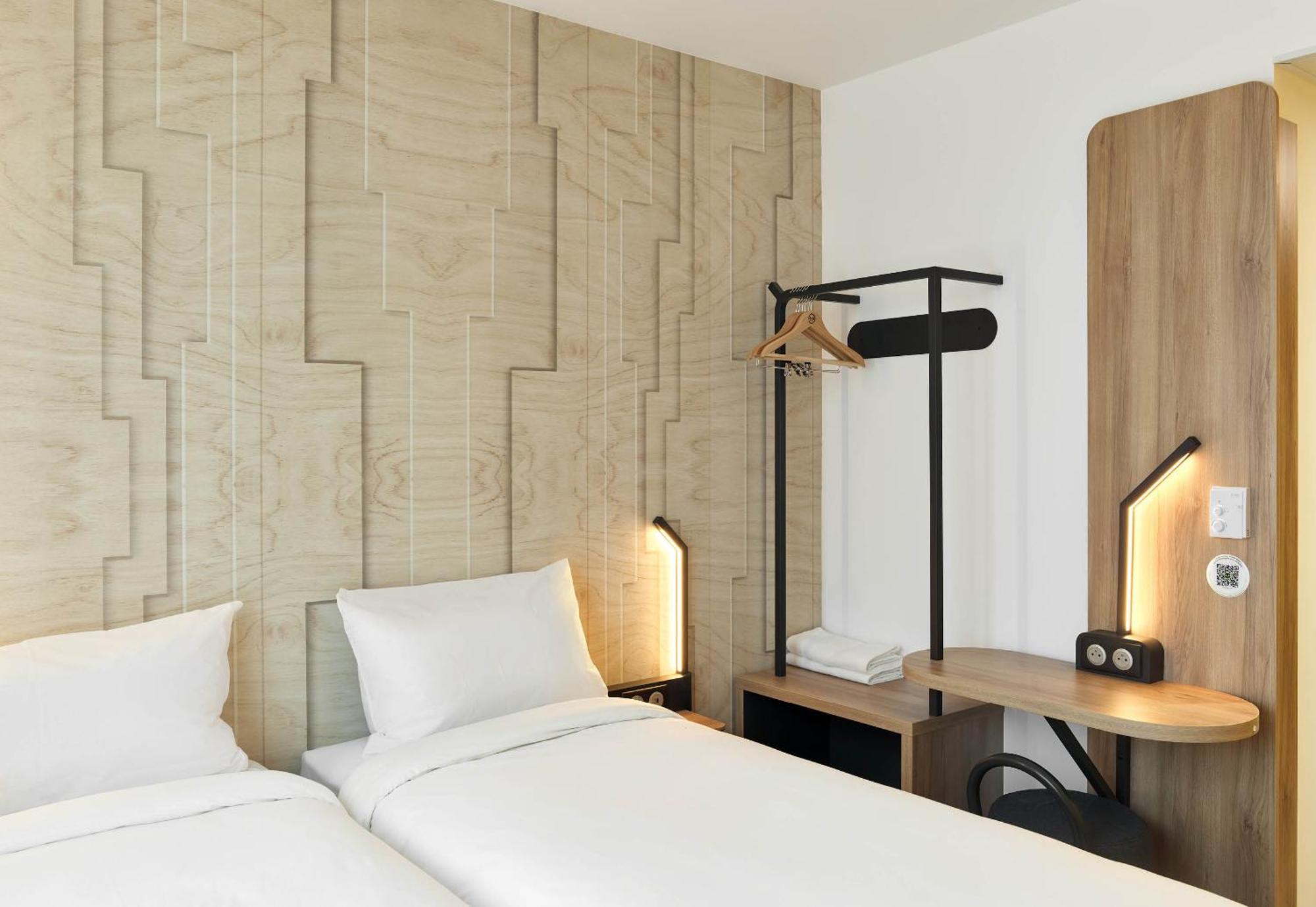 B&B Hotel Cergy Saint-Christophe Gare 外观 照片