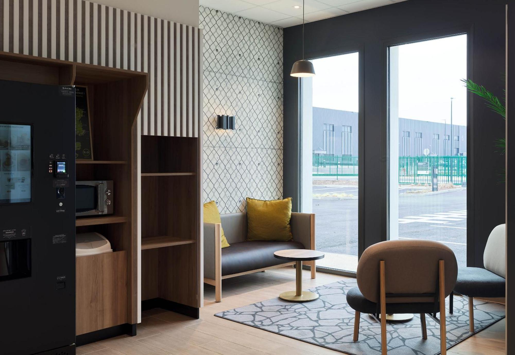 B&B Hotel Cergy Saint-Christophe Gare 外观 照片