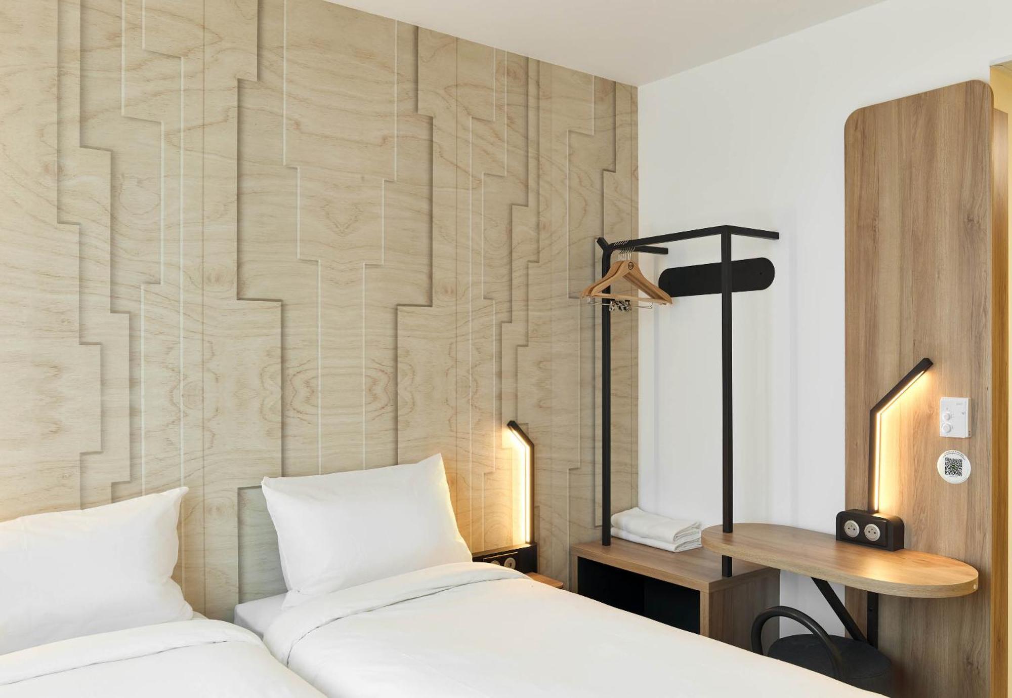 B&B Hotel Cergy Saint-Christophe Gare 外观 照片